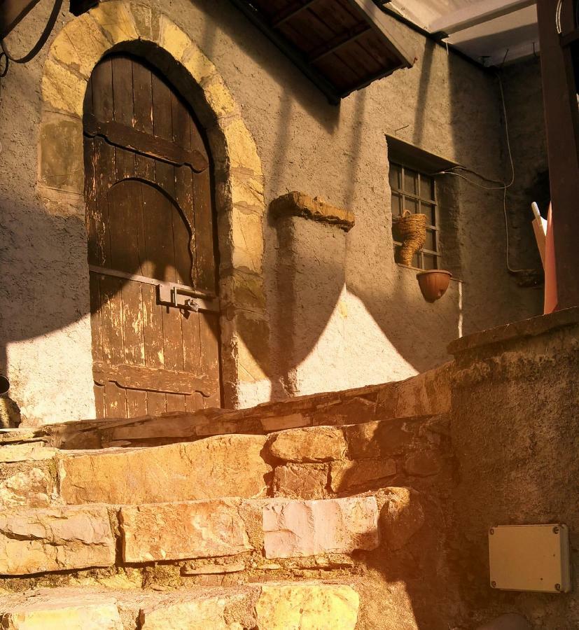 ホテル New Arcobaleno Ossegna Maissana エクステリア 写真